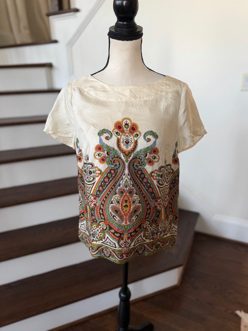 Talbots Cream Orange Paisley Silk Short Sleeve Wide Neck Blouse